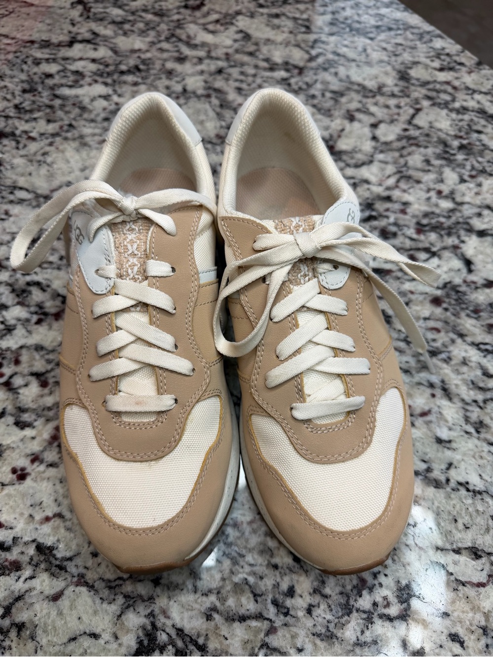 UGG Women's Retrainer Tan and Cream Lace-Up Sneakers size 8